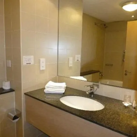 酒店 Isle Hotel, Dublin 克劳道金