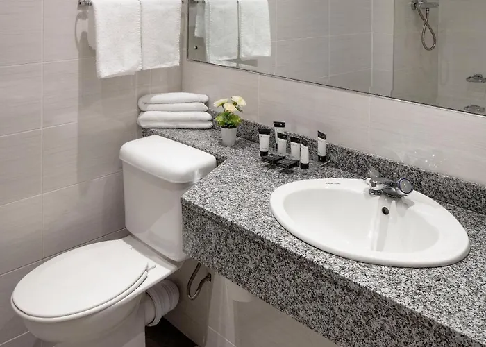 Isle Hotel, Dublin Hotel 4*